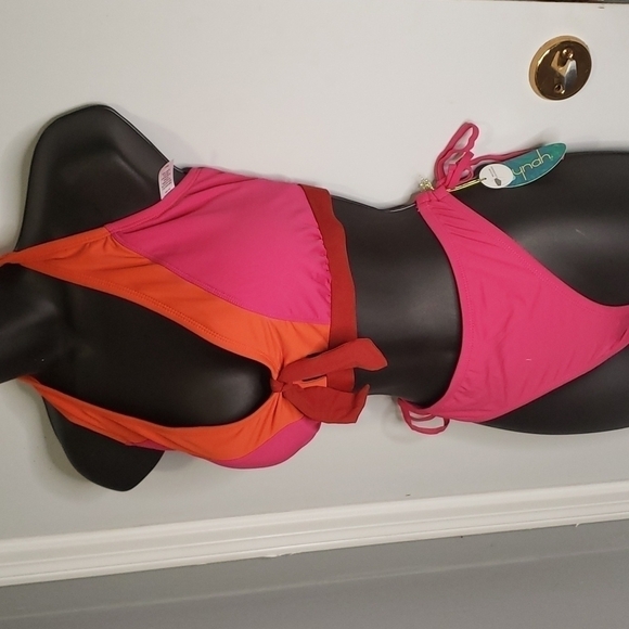 Mynah Bikini - Picture 2 of 8